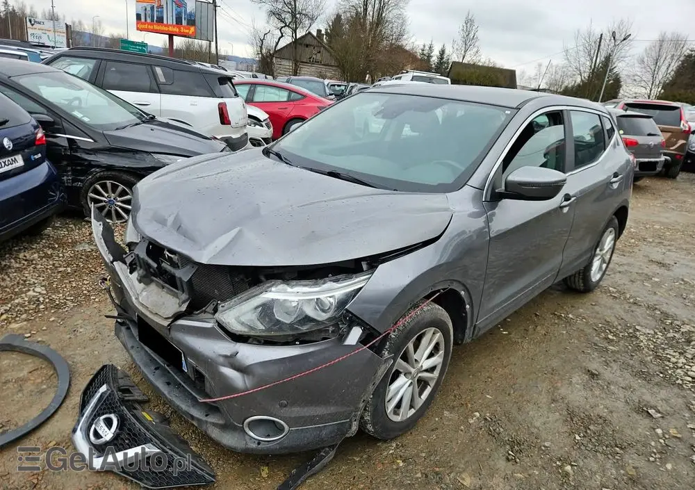NISSAN Qashqai 1.5 dCi DPF visia