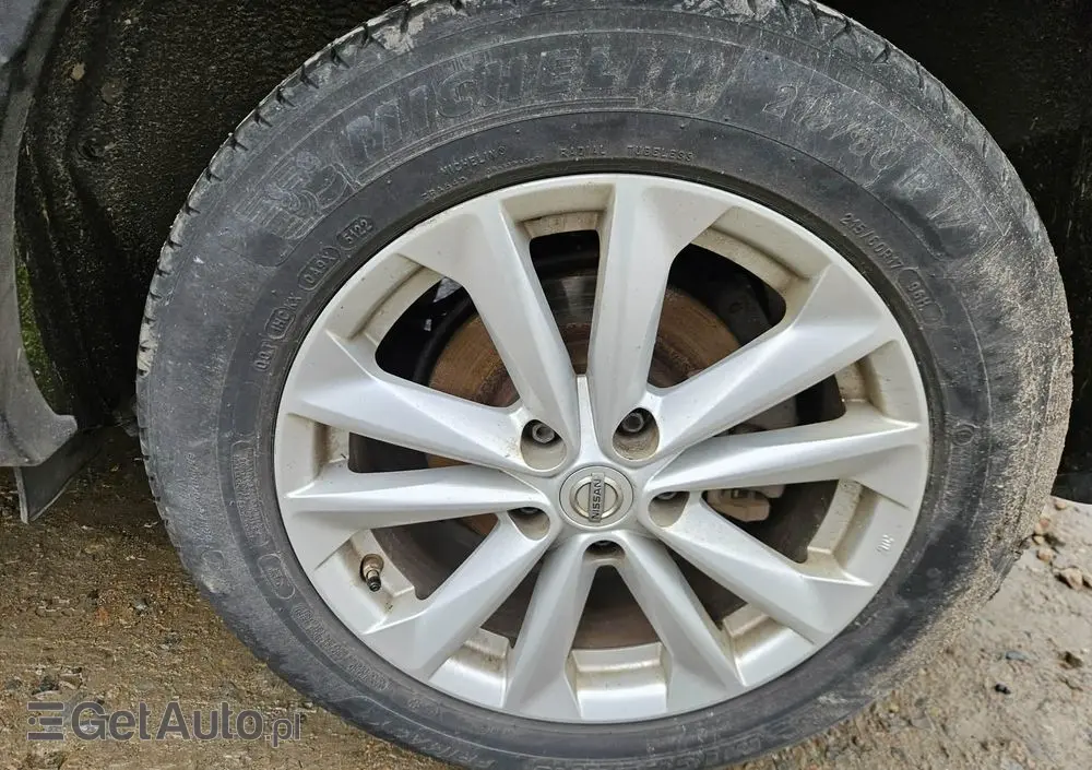 NISSAN Qashqai 1.5 dCi DPF visia