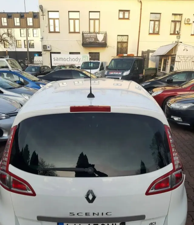 RENAULT Scenic 