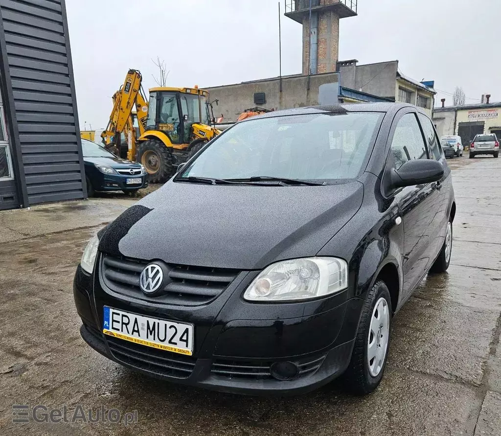 VOLKSWAGEN Fox 