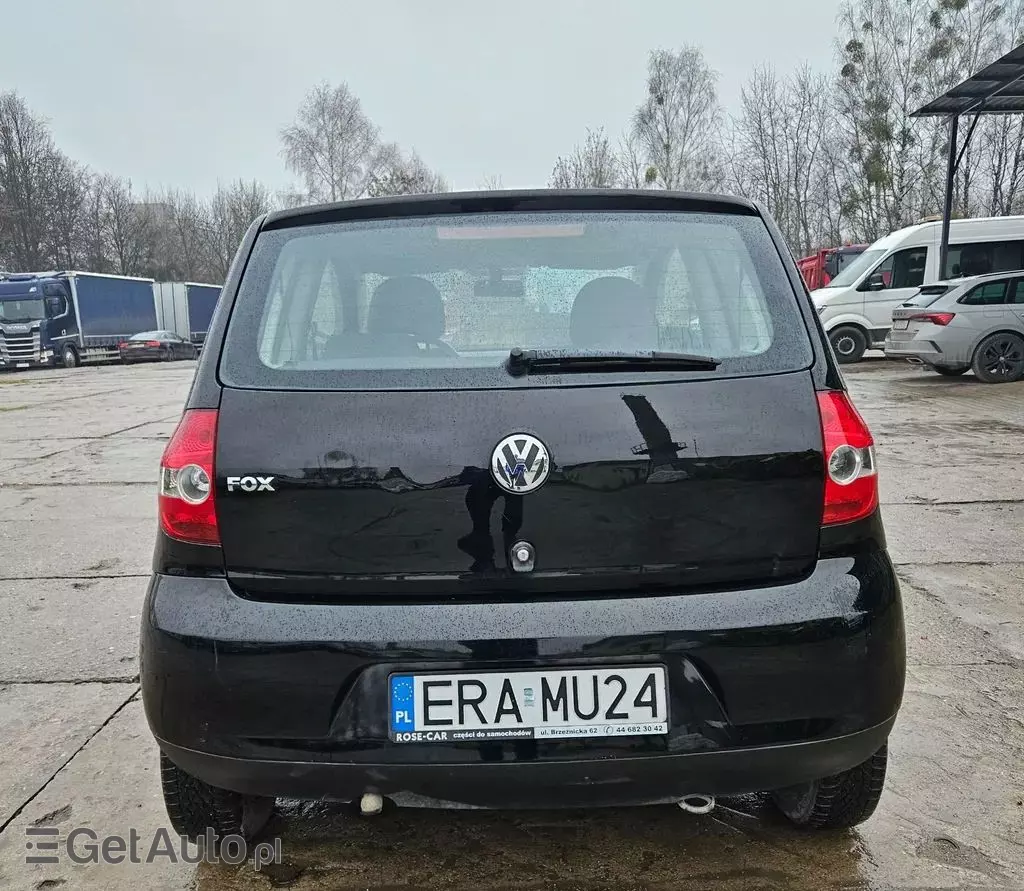 VOLKSWAGEN Fox 