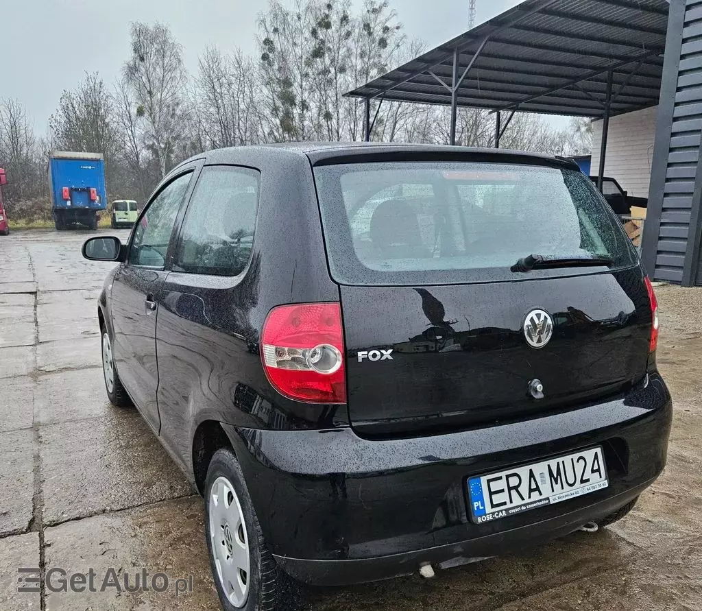 VOLKSWAGEN Fox 