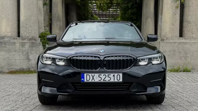 BMW 318d 