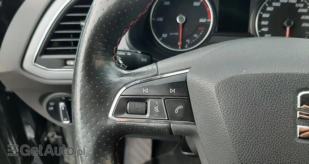 SEAT Leon 2.0 TDI FR S&S DSG