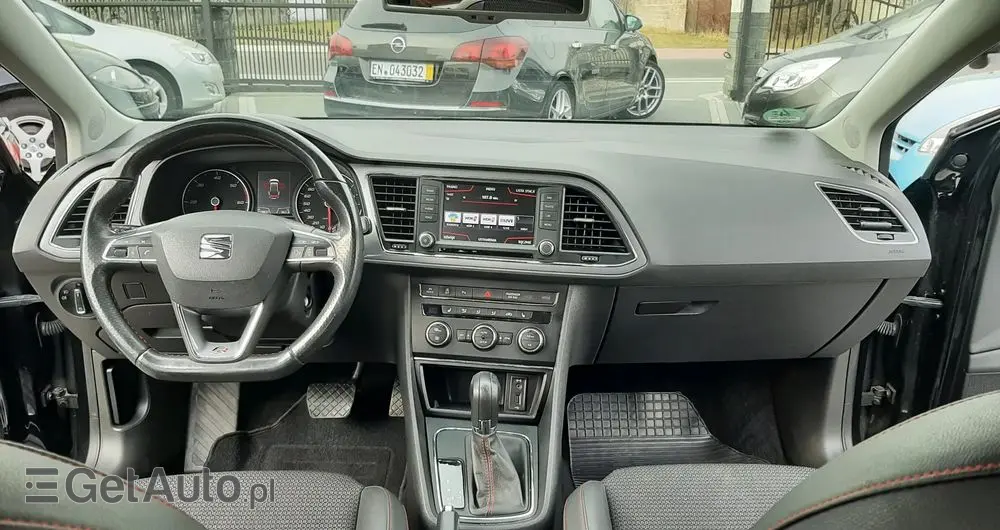 SEAT Leon 2.0 TDI FR S&S DSG