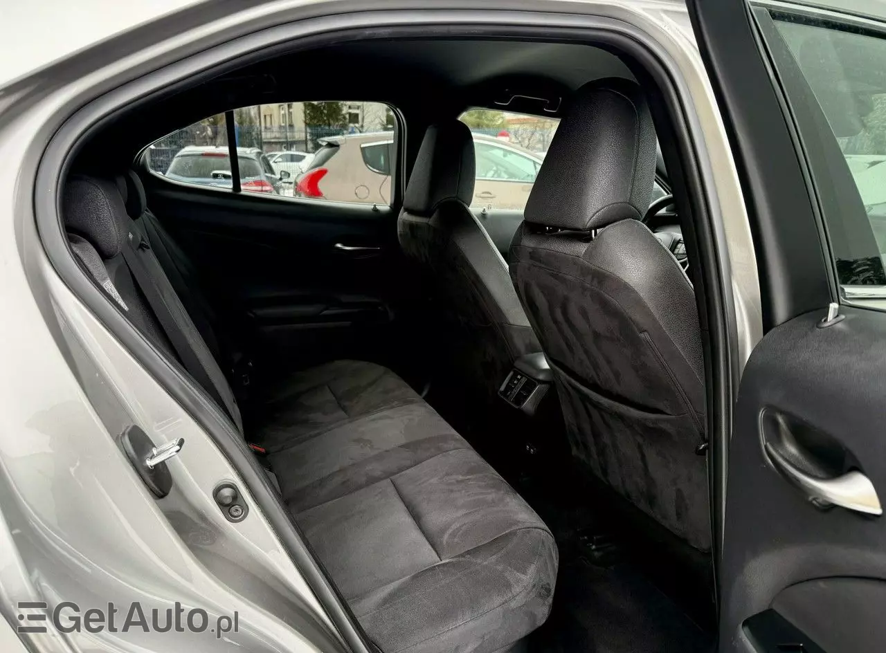 LEXUS UX 250h GPF Elegance 2WD