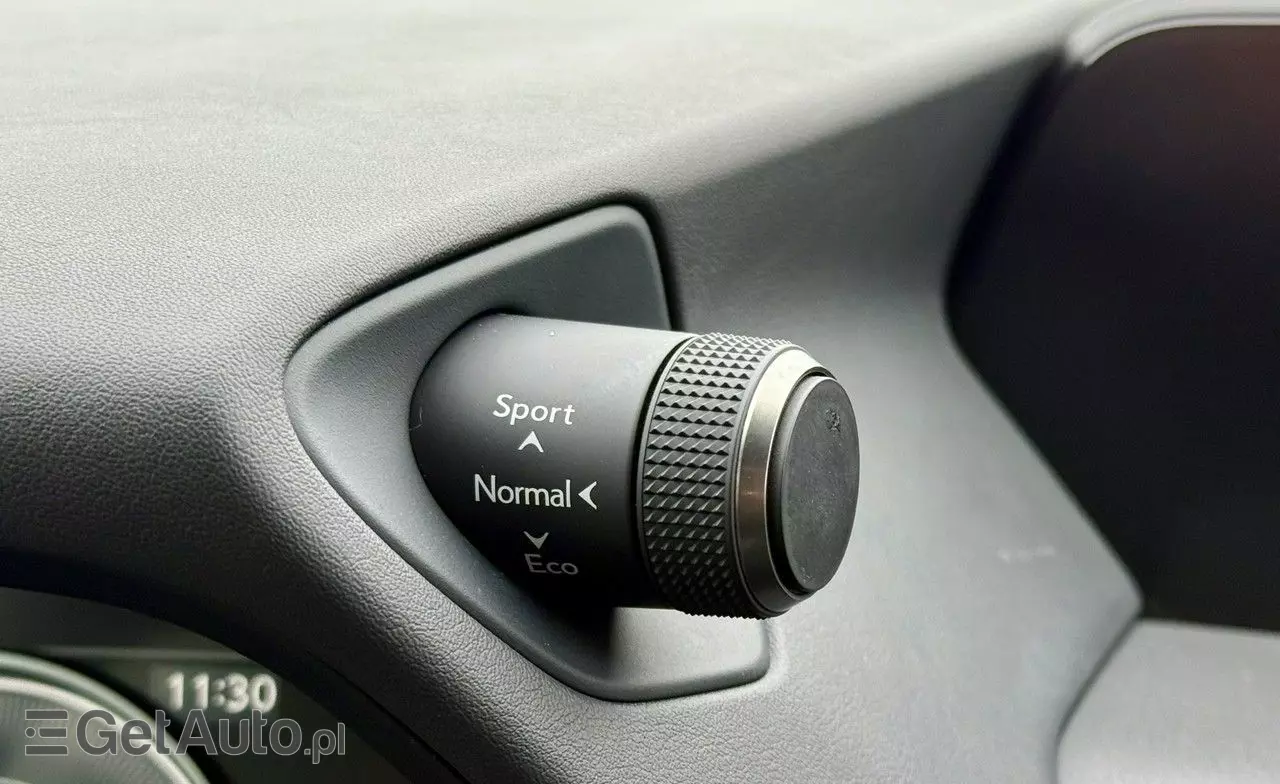 LEXUS UX 250h GPF Elegance 2WD