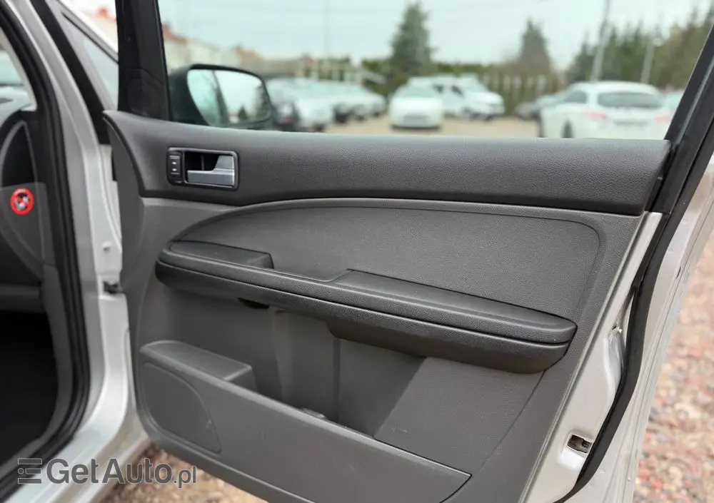 FORD Focus C-Max 1.8 Ambiente