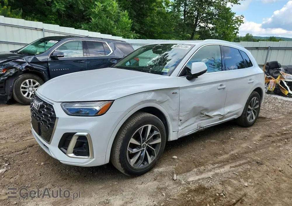 AUDI Q5 