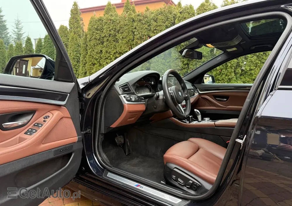 BMW Seria 5 520d Sport-Aut