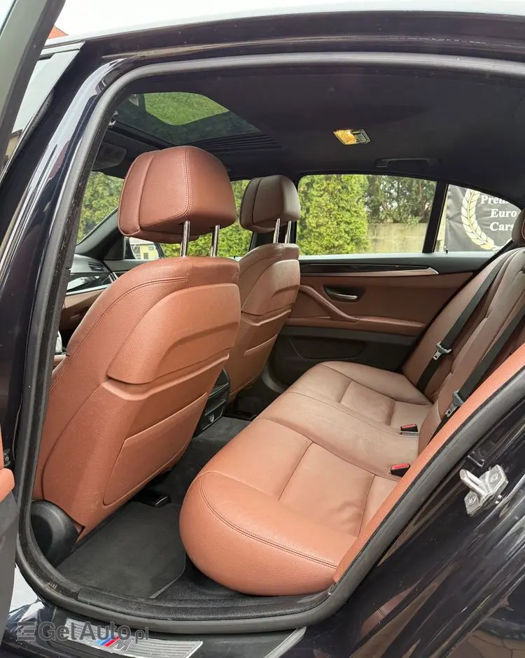 BMW Seria 5 520d Sport-Aut