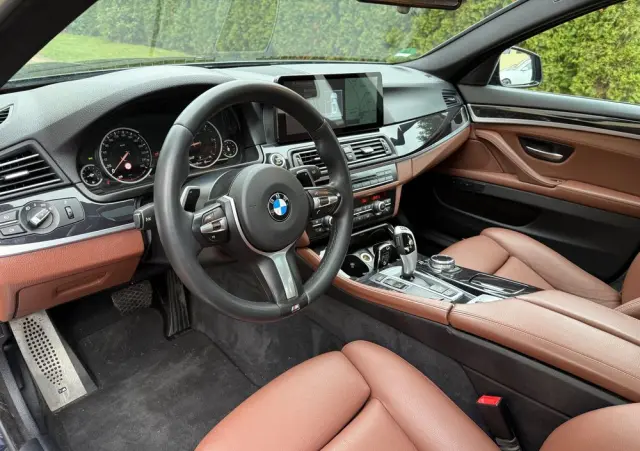 BMW Seria 5 520d Sport-Aut