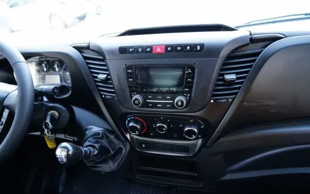 IVECO DAILY 35-150 / WYWROTKA TYLNOZSYPOWA / BLIŹNIAK /  SPROWADZONY 