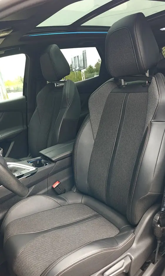 PEUGEOT 3008 1.5 BlueHDi GT S&S