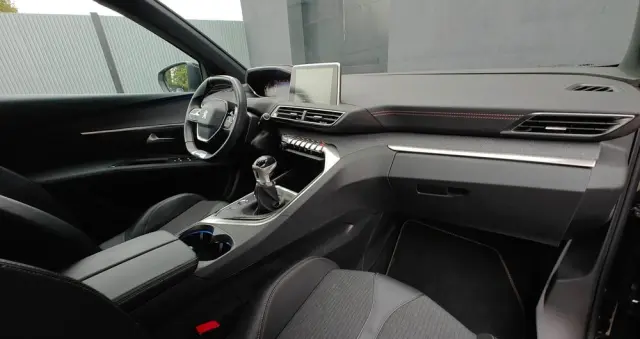 PEUGEOT 3008 1.5 BlueHDi GT S&S