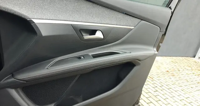 PEUGEOT 3008 1.5 BlueHDi GT S&S