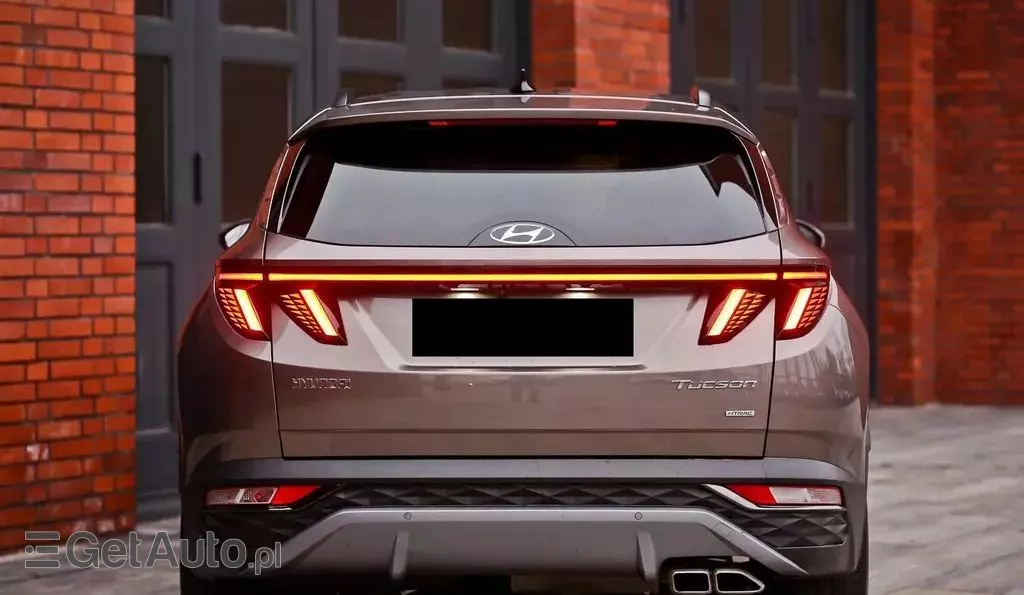 HYUNDAI Tucson 