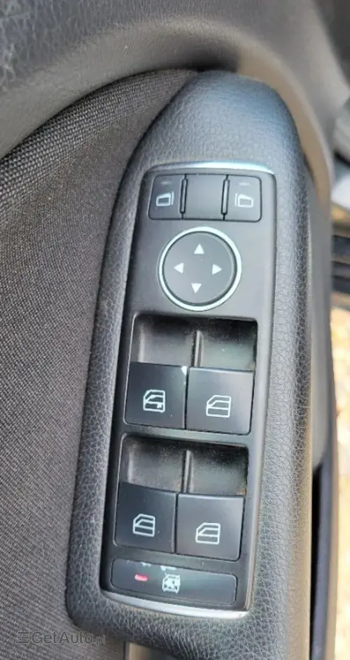 MERCEDES-BENZ Klasa B 