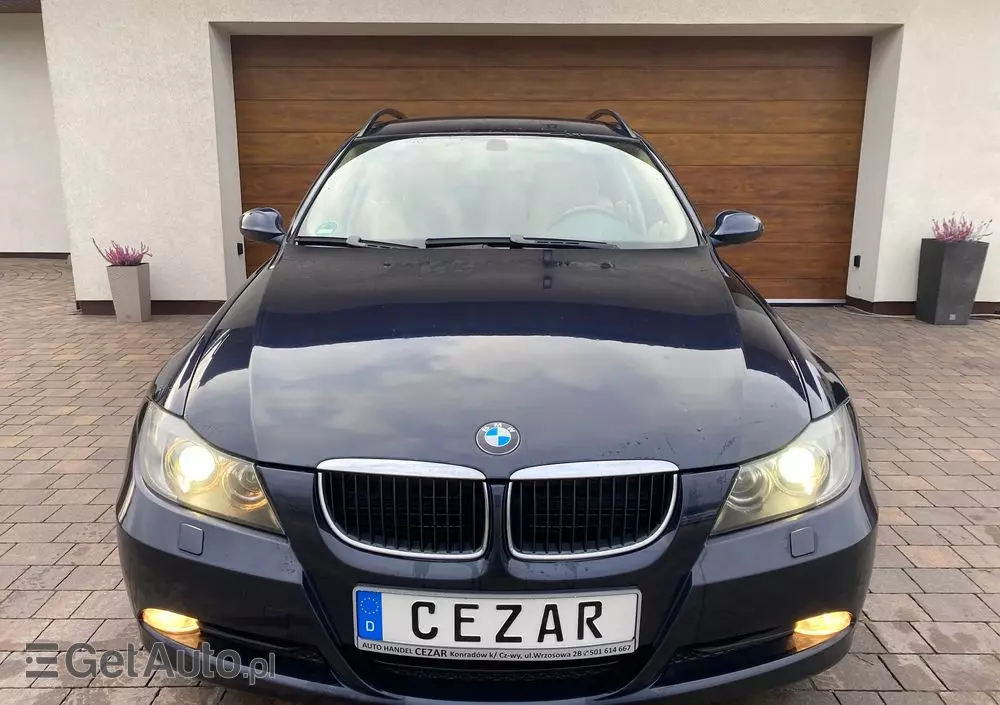 BMW Seria 3 318i Touring Edition Exclusive