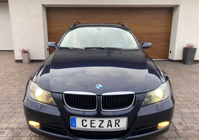 BMW Seria 3 318i Touring Edition Exclusive