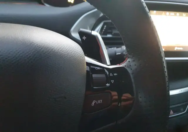 PEUGEOT 308 1.2 PureTech GPF GT Pack S&S EAT8