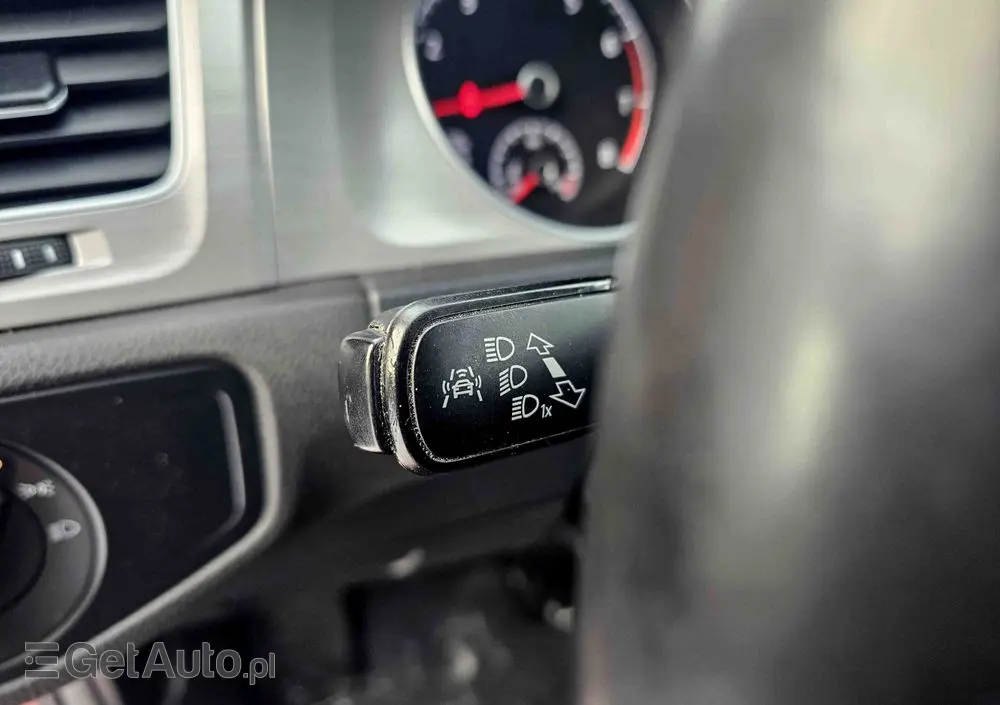 VOLKSWAGEN Golf 1.4 TSI (BlueMotion Technology) DSG Highline