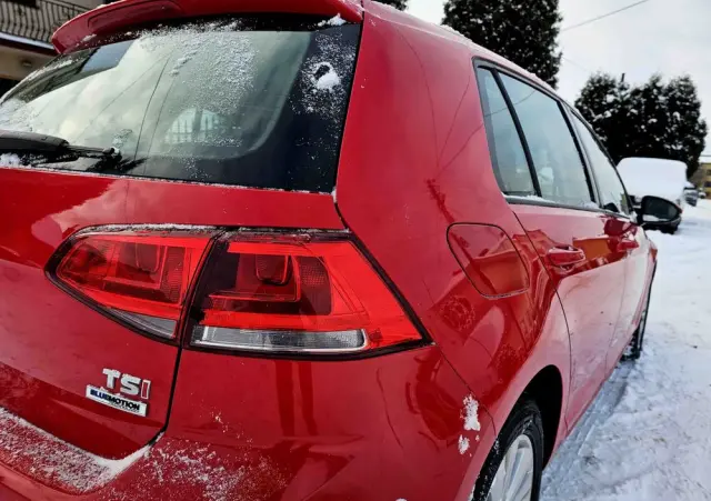 VOLKSWAGEN Golf 1.4 TSI (BlueMotion Technology) DSG Highline