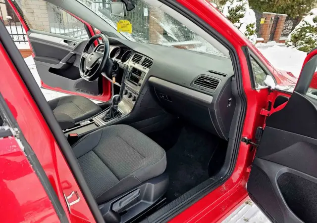 VOLKSWAGEN Golf 1.4 TSI (BlueMotion Technology) DSG Highline