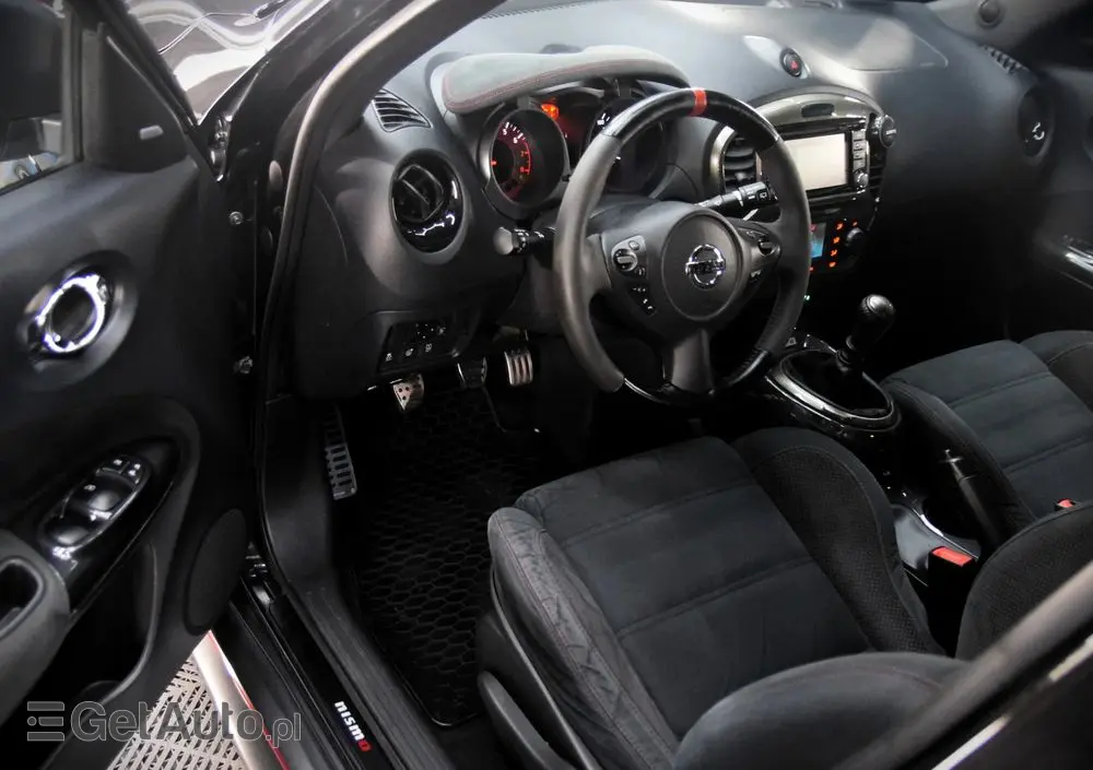 NISSAN Juke 1.6 DIG-T Nismo RS EU6