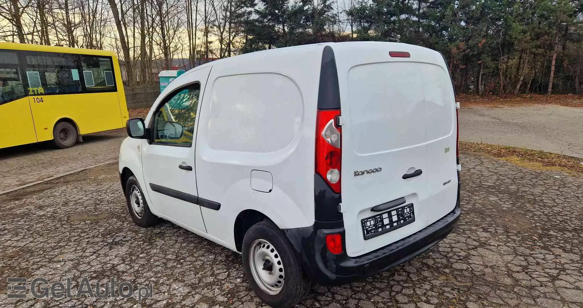 RENAULT Kangoo 