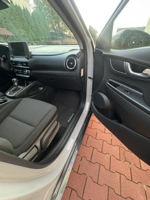 HYUNDAI Kona Executive