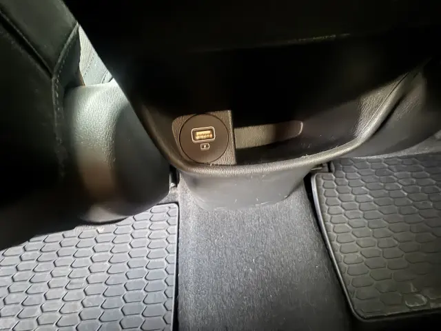 HYUNDAI Kona Executive