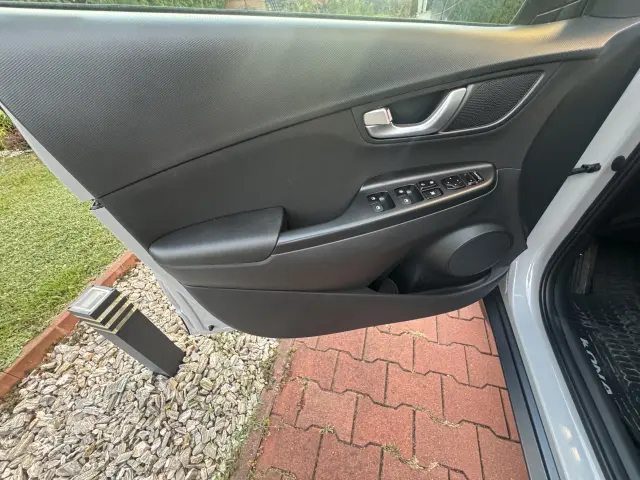 HYUNDAI Kona Executive