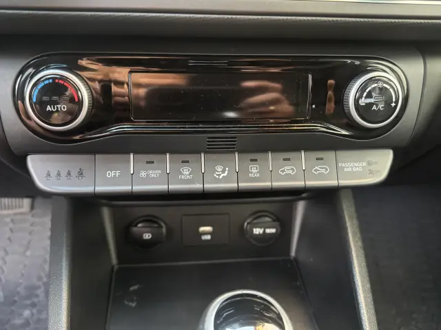 HYUNDAI Kona Executive