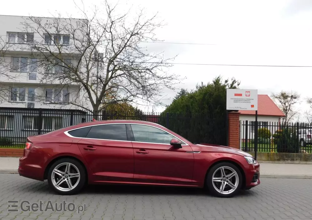 AUDI A5 40 TFSI S tronic