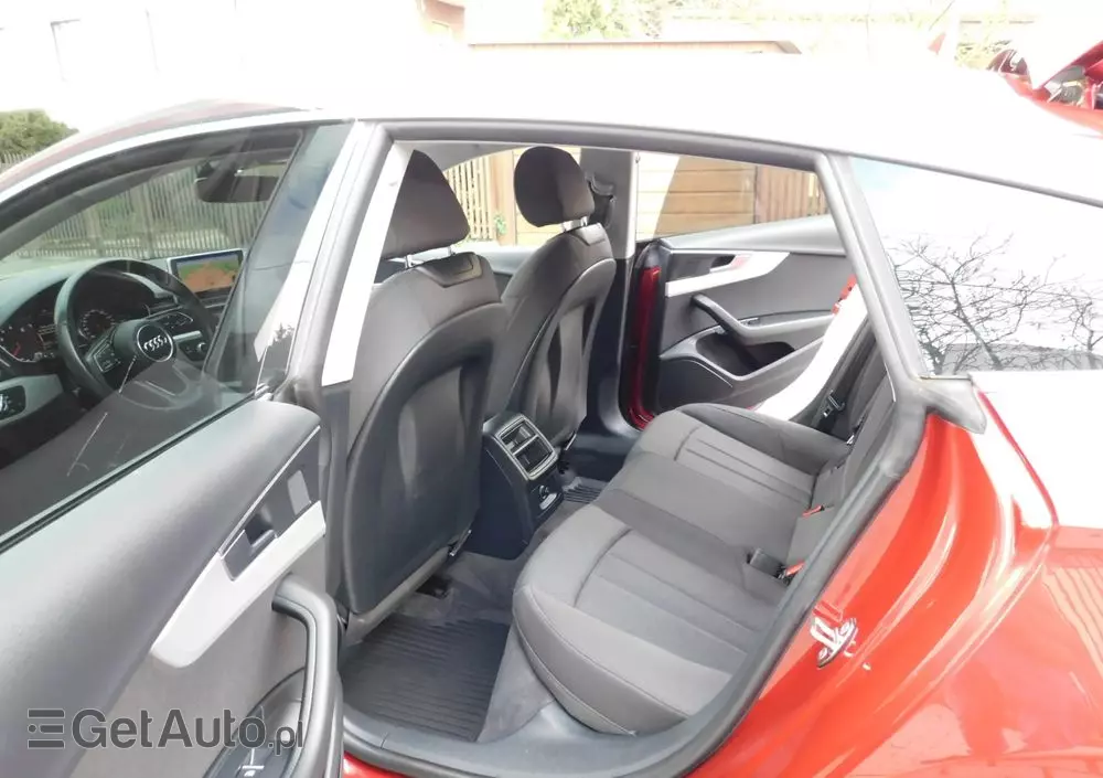 AUDI A5 40 TFSI S tronic