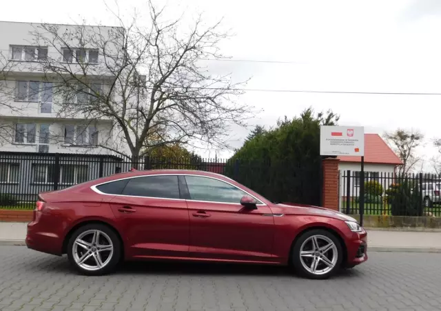 AUDI A5 40 TFSI S tronic