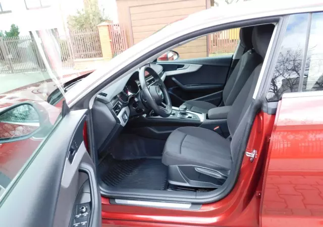 AUDI A5 40 TFSI S tronic