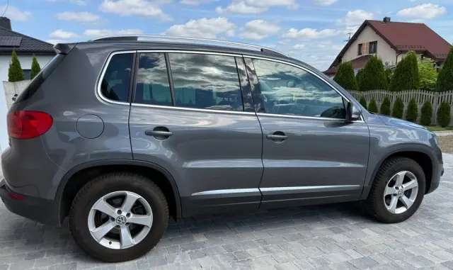 VOLKSWAGEN Tiguan 2.0 TDI DPF 4Motion Sport & Style