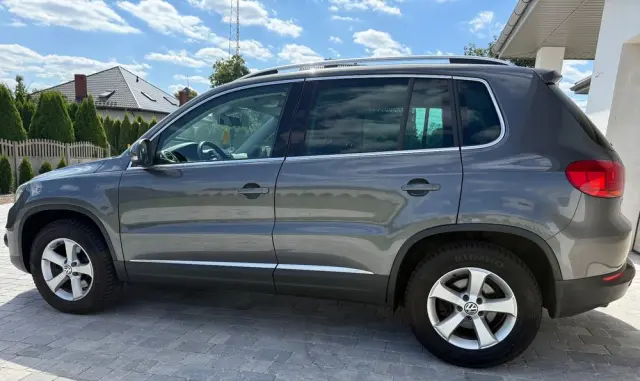 VOLKSWAGEN Tiguan 2.0 TDI DPF 4Motion Sport & Style