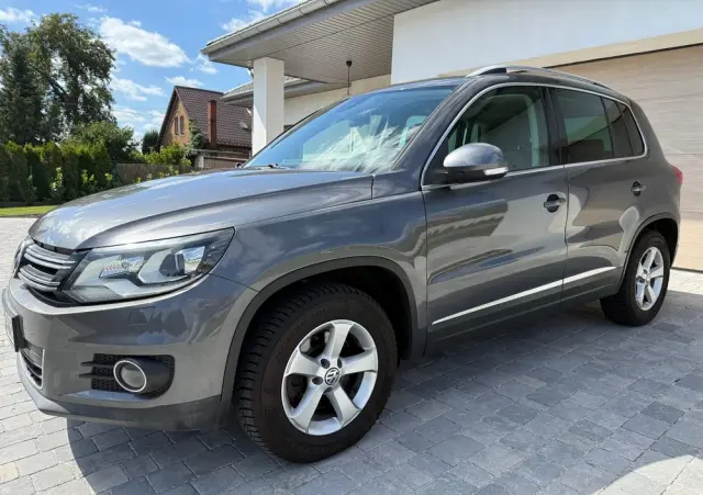 VOLKSWAGEN Tiguan 2.0 TDI DPF 4Motion Sport & Style