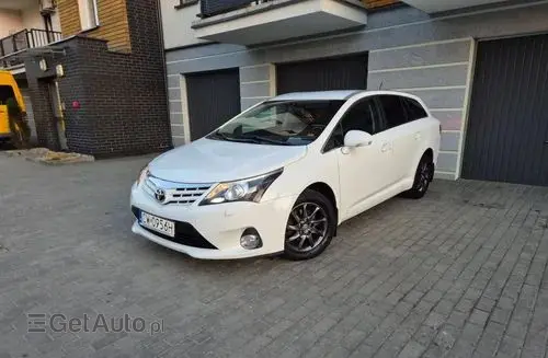 TOYOTA Avensis 