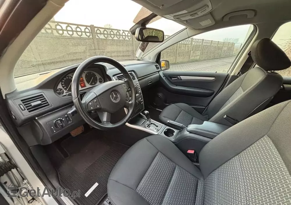 MERCEDES-BENZ Klasa B 