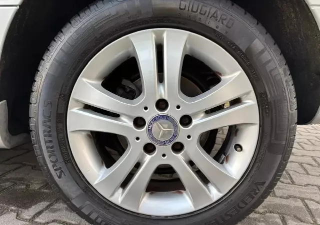 MERCEDES-BENZ Klasa B 