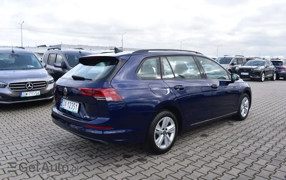VOLKSWAGEN Golf 1.5 eTSI OPF DSG Life