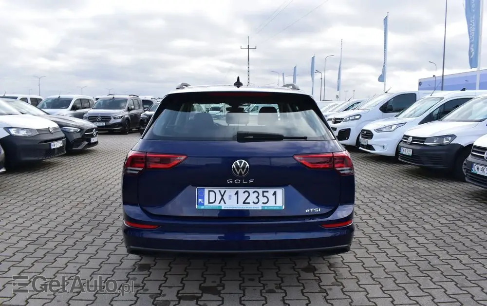 VOLKSWAGEN Golf 1.5 eTSI OPF DSG Life