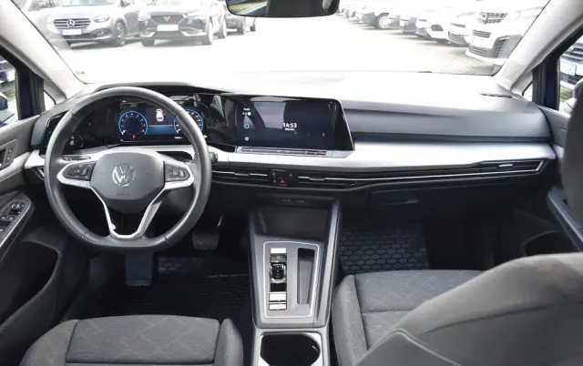 VOLKSWAGEN Golf 1.5 eTSI OPF DSG Life