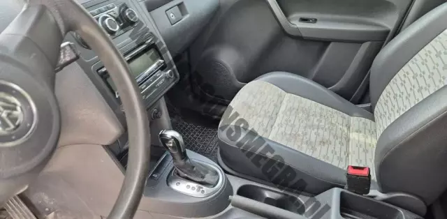 VOLKSWAGEN Caddy California 