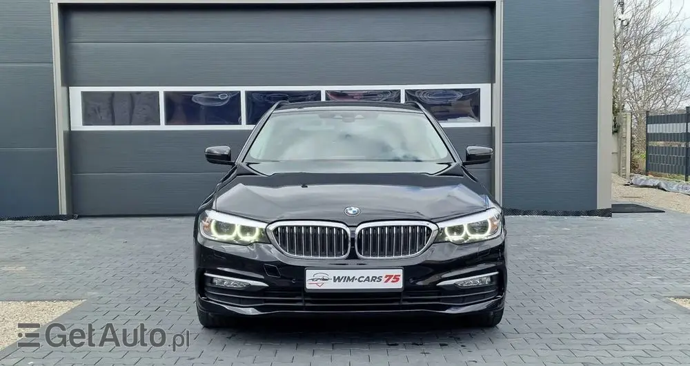 BMW Seria 5 530d Touring Sport Line