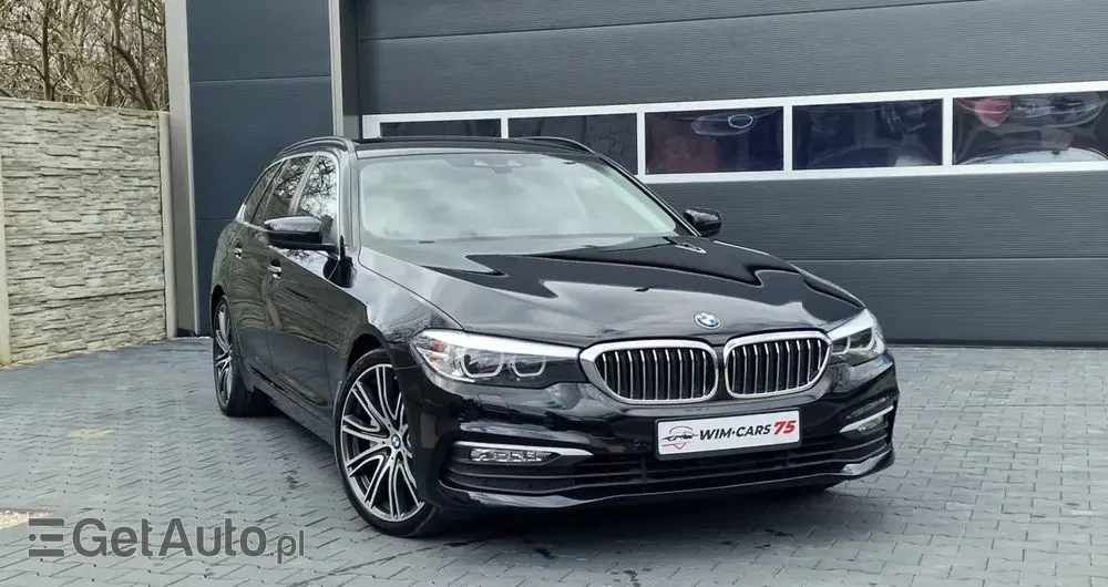 BMW Seria 5 530d Touring Sport Line